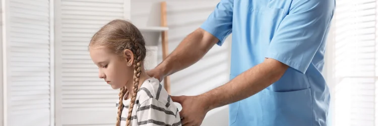 Fort Collins CO Chiropractors May Help Scoliosis